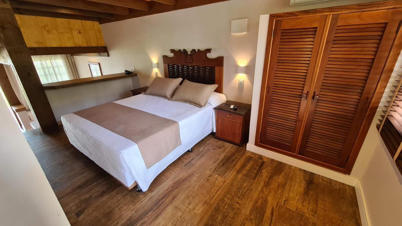 Hotel Atalaia Do Mariscal Bombinhas Exteriör bild