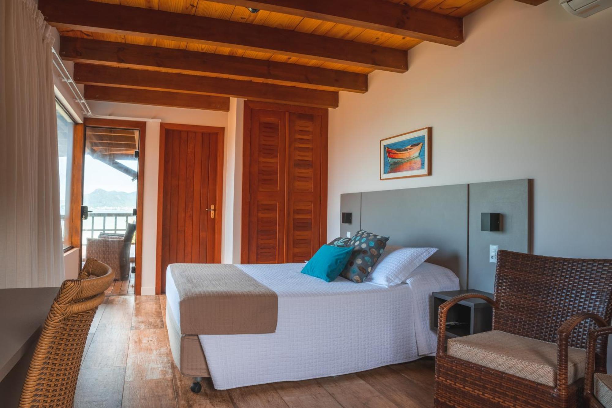 Hotel Atalaia Do Mariscal Bombinhas Rum bild