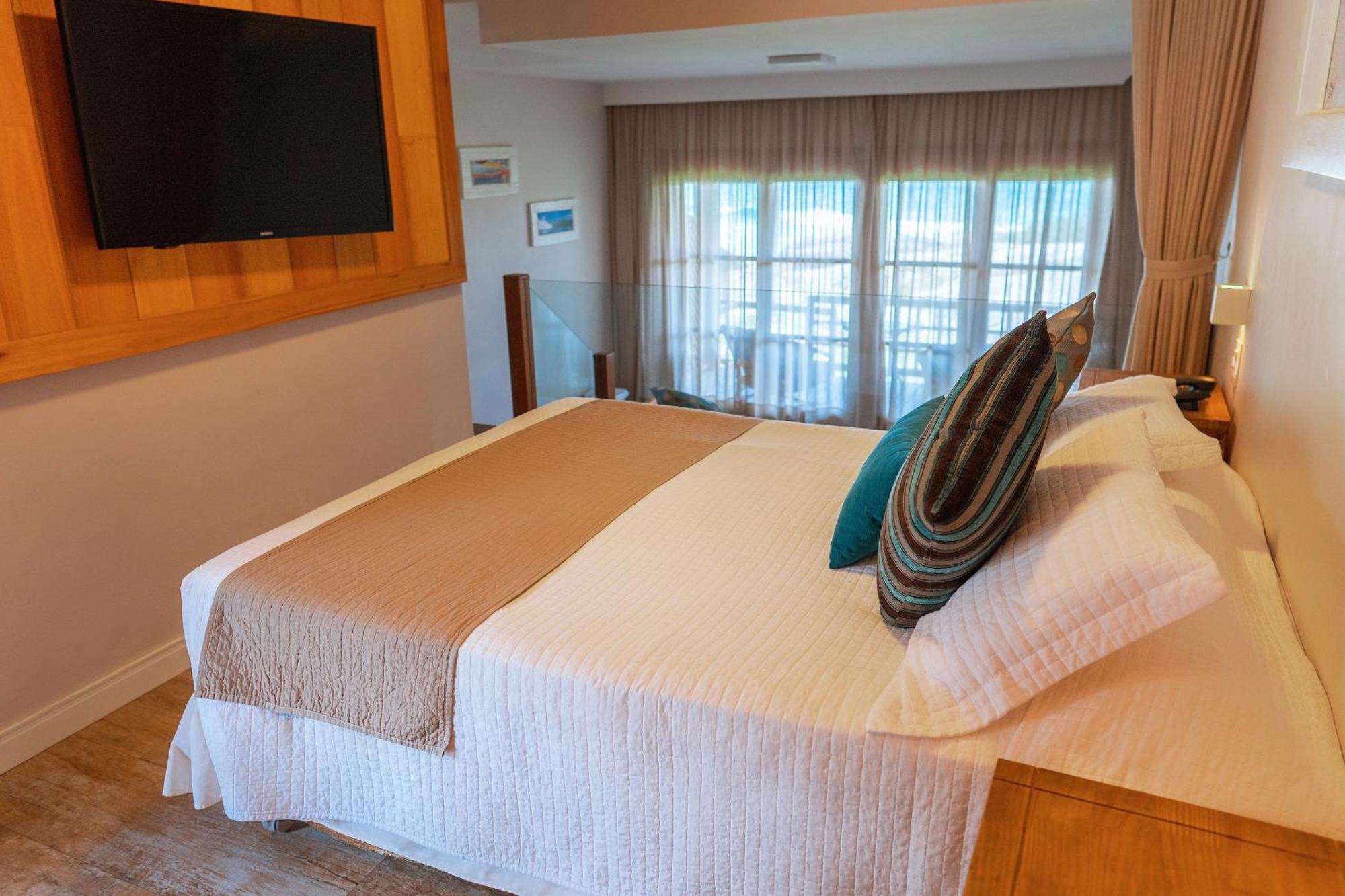 Hotel Atalaia Do Mariscal Bombinhas Rum bild
